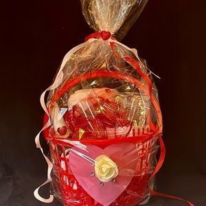 Valentines gift basket